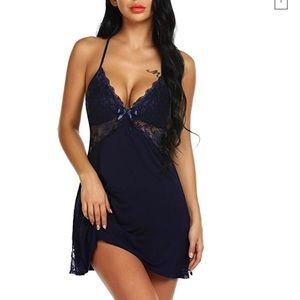 💯 Brand New Navy Blue Sexy Gown.